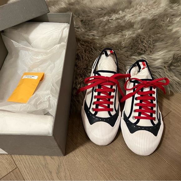 Thom Browne - Leather Trim Sneakers. - Picture 4 of 10